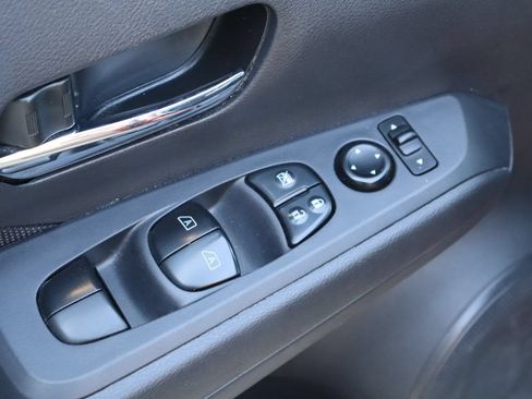 Used 2024 Nissan Kicks SV FWD image 20