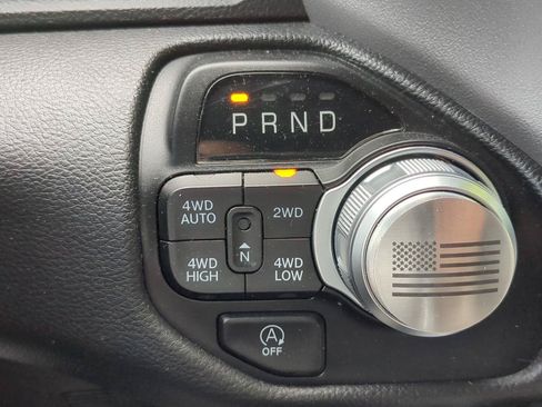 Used 2023 RAM 1500 Laramie AWD/4WD image 18