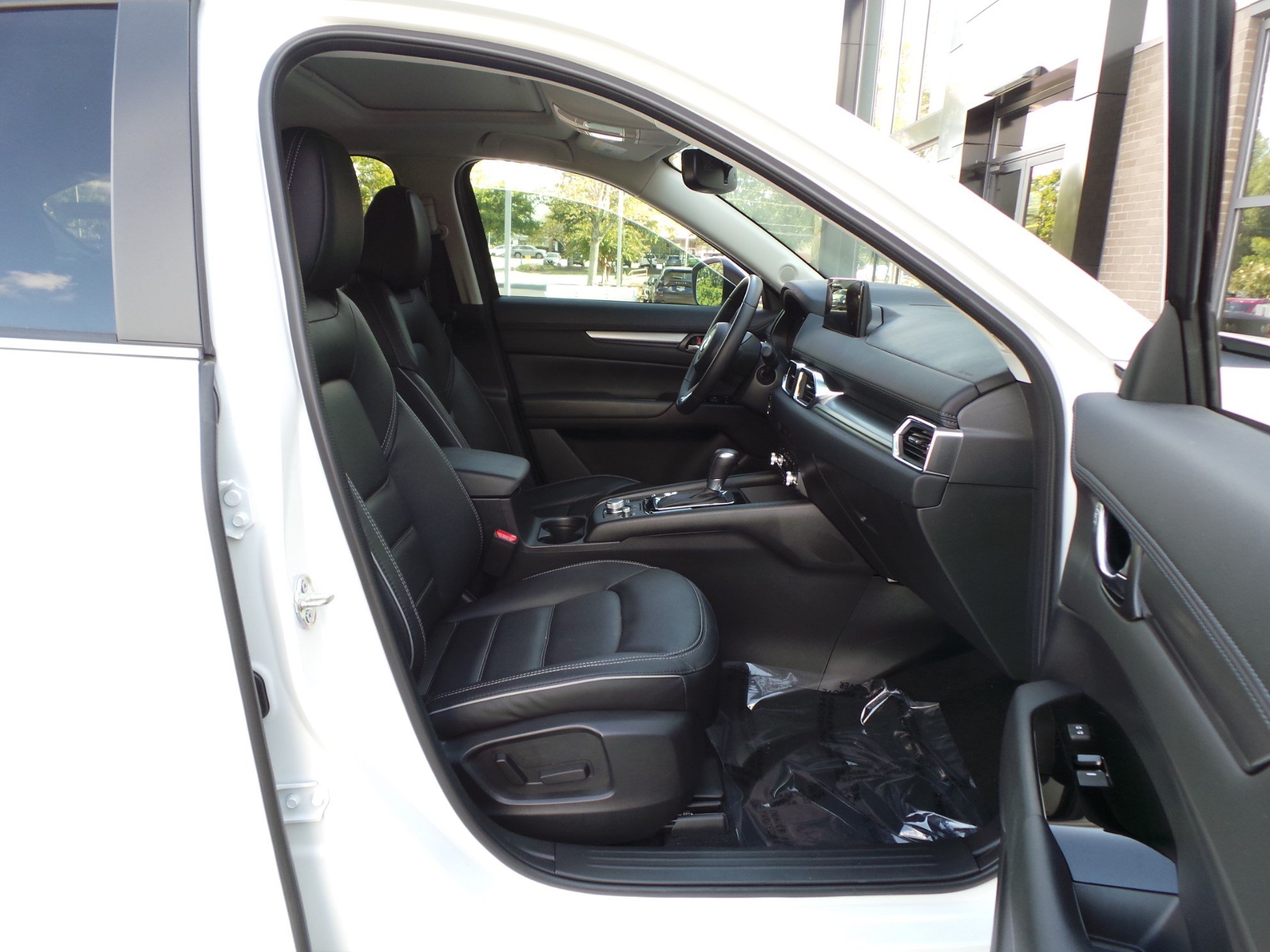 Used 2025 MAZDA CX-5 AWD 2.5 S w/ Preferred Package image 37
