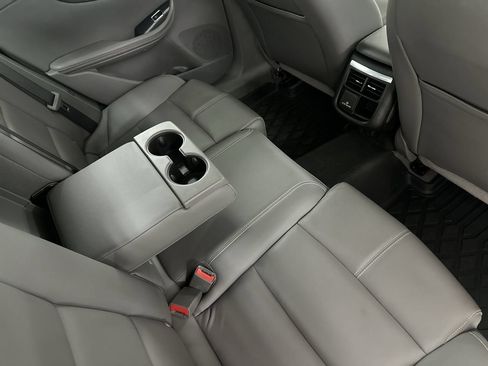 Used 2019 Chevrolet Impala LT w/ LT Leather Package FWD image 21