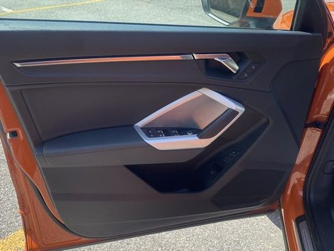 Used 2023 Audi Q3 2.0T Premium image 12