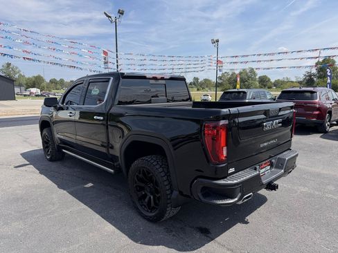 Used 2020 GMC Sierra 1500 Denali w/ Denali Ultimate Package AWD/4WD image 9