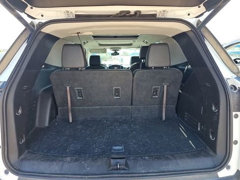Used 2019 Chevrolet Traverse LT w/ LT Premium Package AWD/4WD image 13