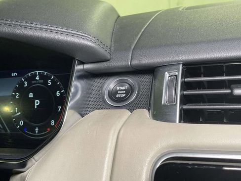 Used 2019 Land Rover Range Rover Sport Supercharged image 35