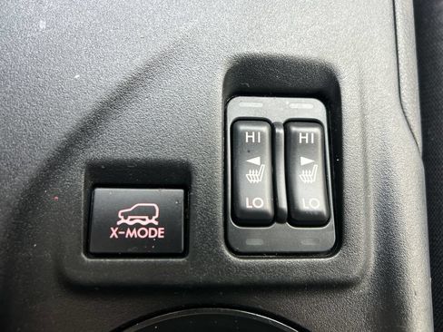 Used 2019 Subaru Crosstrek 2.0i Premium AWD/4WD image 26