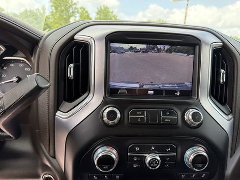 Used 2020 GMC Sierra 1500 SLT w/ SLT Convenience Package AWD/4WD image 27