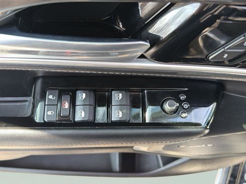 Used 2022 Jeep Wagoneer Series I w/ Premium Group I image 8