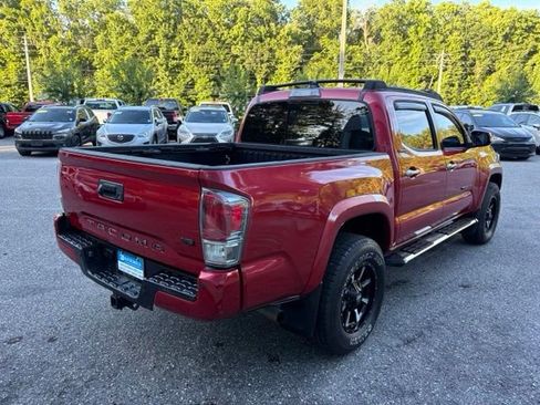 Used 2017 Toyota Tacoma Limited w/ Tow Package RWD image 5