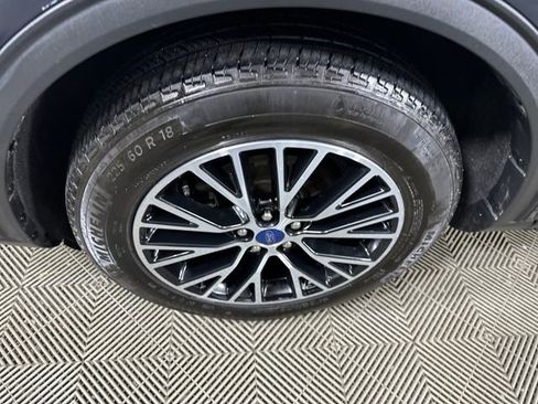 Used 2022 Ford Escape SE w/ Convenience Package image 10