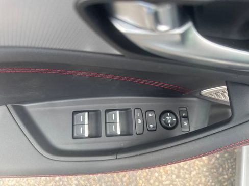 New 2025 Acura TLX SH-AWD image 9