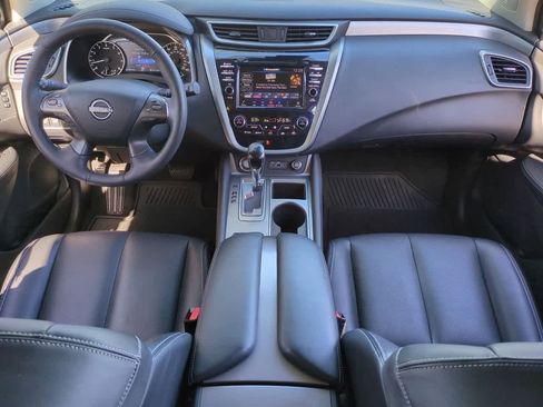 Used 2024 Nissan Murano SL image 16