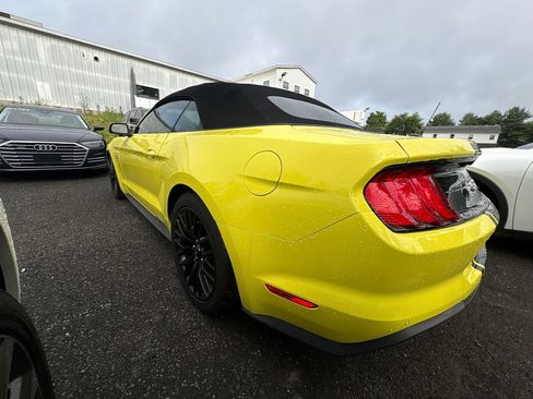 Used 2021 Ford Mustang GT Premium w/ GT Performance Package RWD image 11