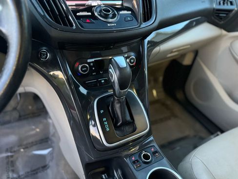 Used 2014 Ford Escape Titanium w/ Equipment Group 401A image 19