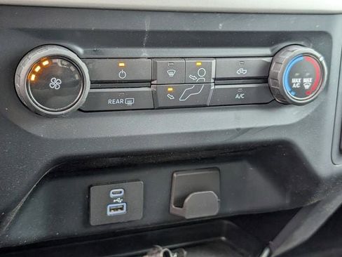Used 2023 Ford F150 XLT AWD/4WD image 18