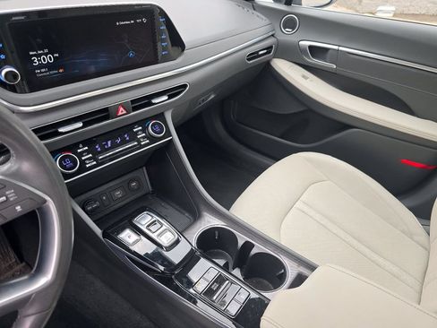 Used 2023 Hyundai Sonata Limited FWD image 31