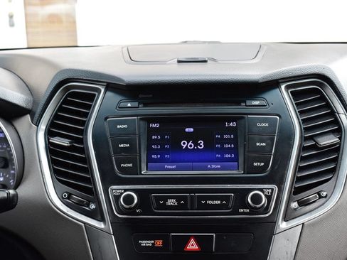 Used 2018 Hyundai Santa Fe Sport AWD/4WD image 29