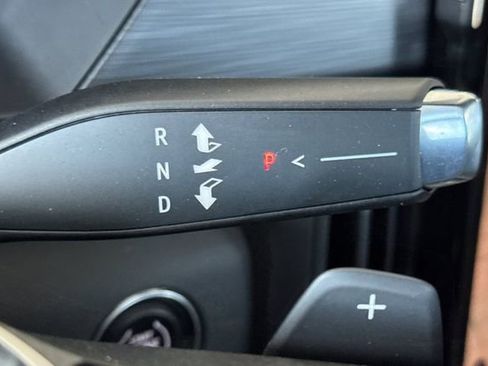 Used 2024 GMC Acadia AT4 w/ Super Cruise Package image 35