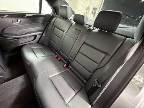 Used 2015 Mercedes-Benz E 350 Sedan image 29