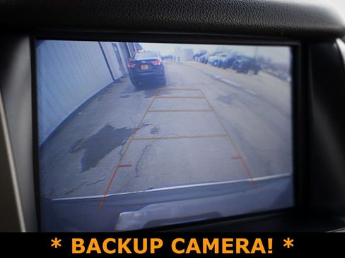 Used 2018 GMC Yukon Denali w/ Open Road Package image 4