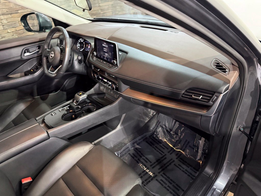 Certified 2023 Nissan Rogue SV w/ SV Premium B Package FWD image 29