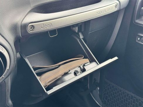 Used 2016 Jeep Wrangler Unlimited Sport w/ Power Convenience Group image 21