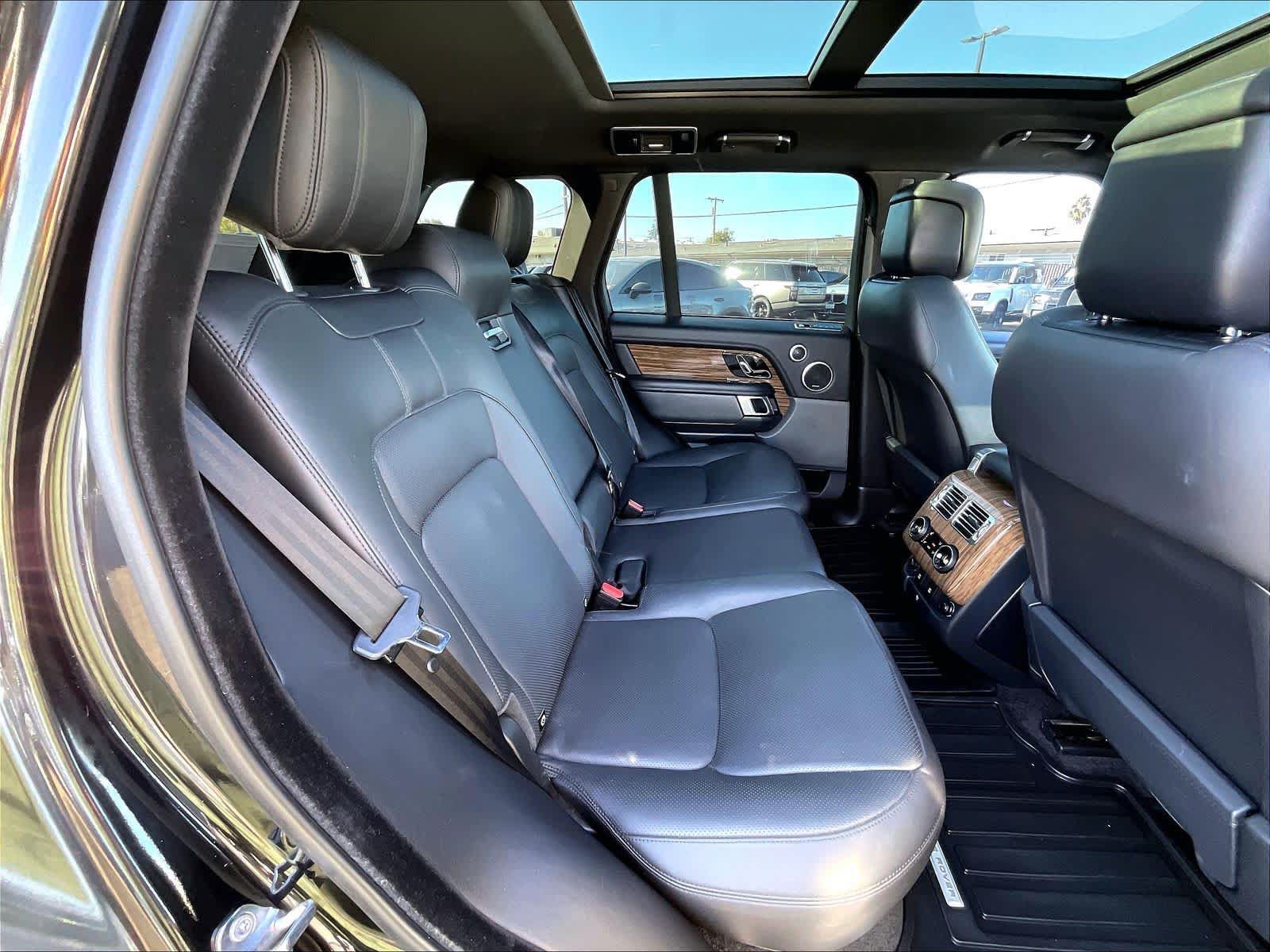 Used 2019 Land Rover Range Rover Supercharged AWD/4WD image 27
