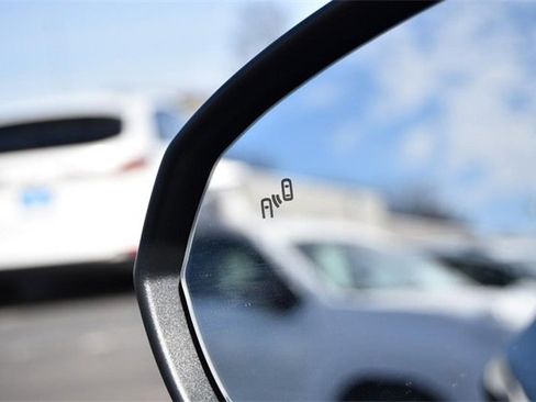 Certified 2024 Volkswagen Taos S image 9