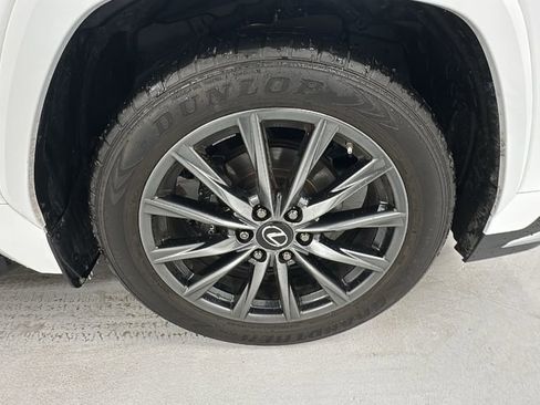 Used 2023 Lexus LX 600 F Sport image 9