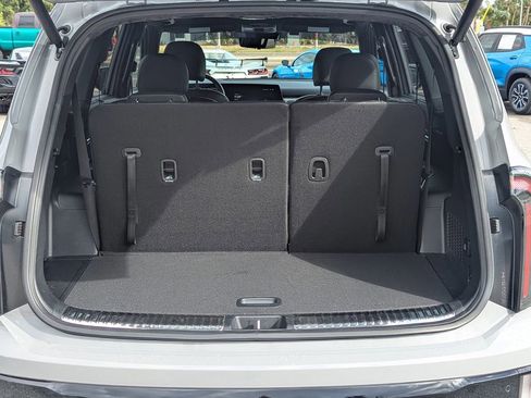 Certified 2025 Kia Telluride SX Prestige X-Pro image 7