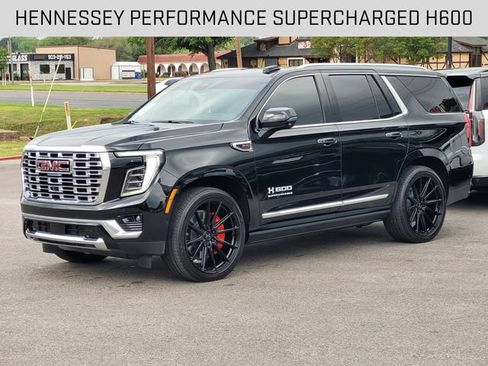 New 2026 GMC Yukon Denali w/ Denali Reserve Package AWD/4WD image 3
