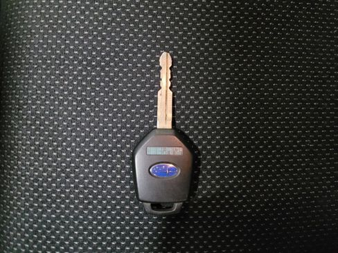 Used 2015 Subaru Impreza 2.0i Premium image 32