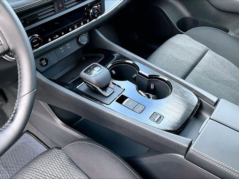 New 2026 Nissan Rogue SV image 7