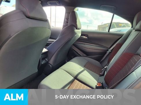 Used 2024 Toyota Corolla LE image 4