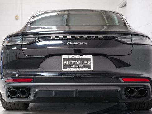 Used 2023 Porsche Panamera 4 Platinum Edition AWD/4WD image 36