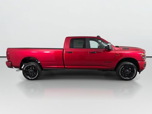 New 2026 RAM 2500 Big Horn AWD/4WD image 4