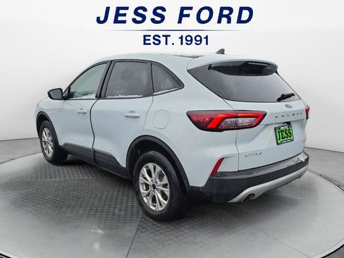 Used 2025 Ford Escape Active image 3