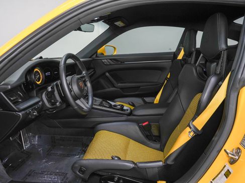 Used 2023 Porsche 911 GT3 w/ Chrono Package RWD image 37