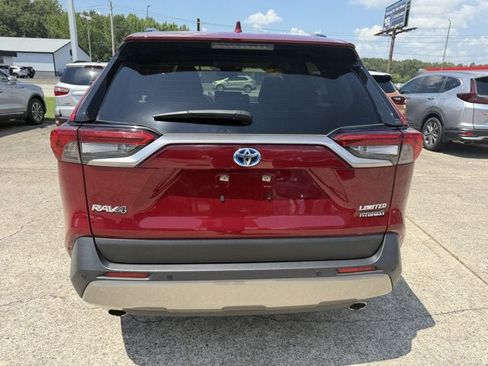 Used 2024 Toyota RAV4 Limited w/ Advanced Technology Package AWD/4WD image 7