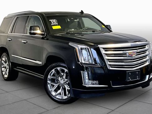 Used 2015 Cadillac Escalade Platinum AWD/4WD image 2