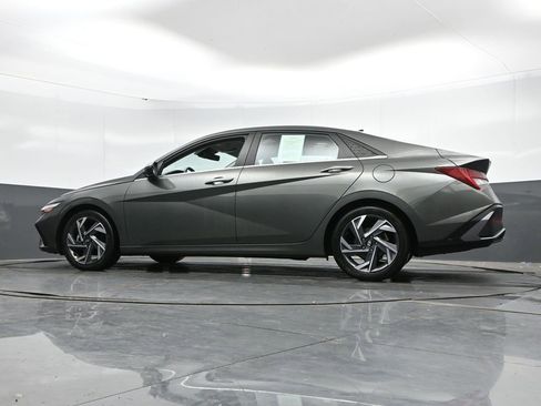 Used 2024 Hyundai Elantra Limited FWD image 46