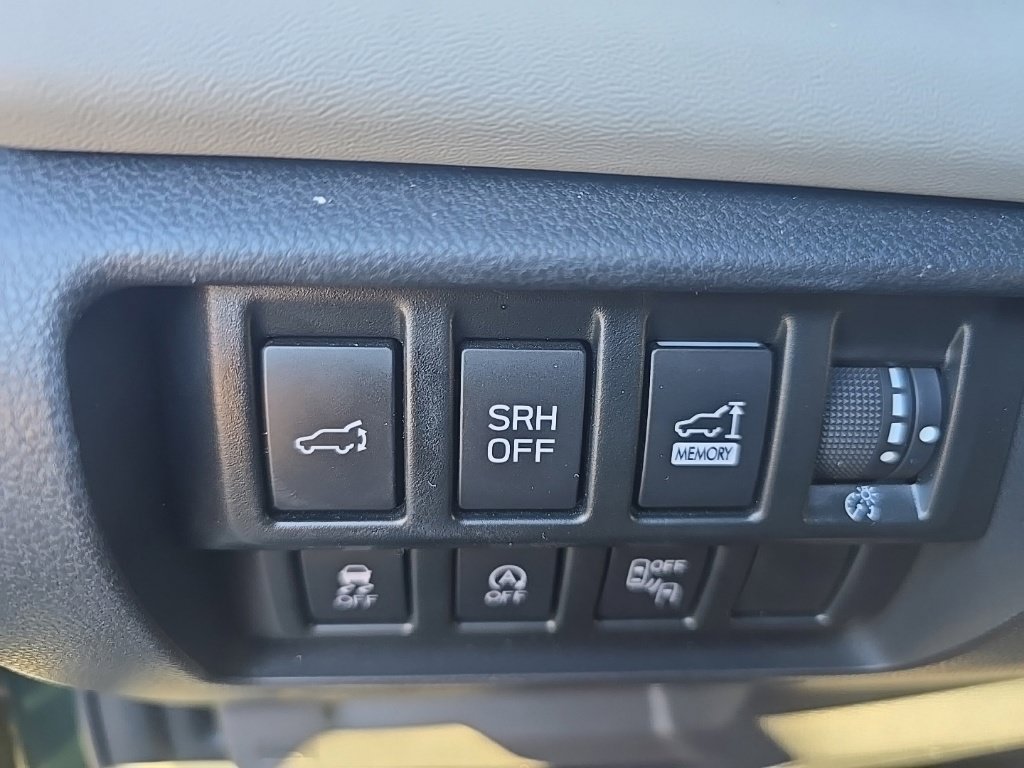 Used 2023 Subaru Forester Limited AWD/4WD image 10