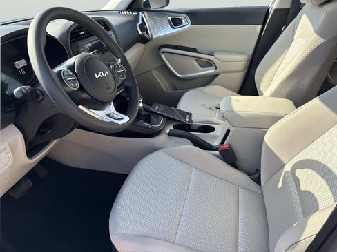 New 2025 Kia Soul LX image 21