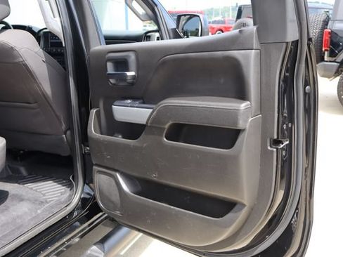 Used 2018 Chevrolet Silverado 1500 LT w/ All Star Edition AWD/4WD image 33