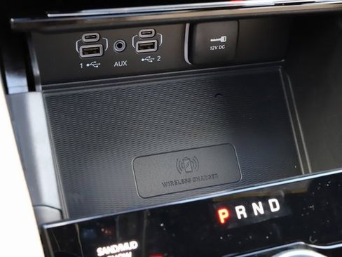 New 2025 Jeep Grand Cherokee Limited w/ Luxury Tech Group II image 24