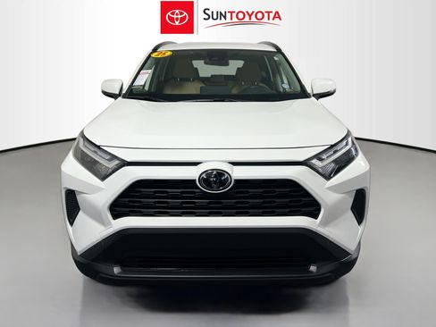 Used 2025 Toyota RAV4 LE image 10