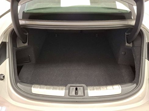 Used 2021 Porsche Taycan Turbo S image 31