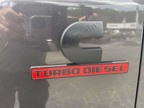 Used 2025 RAM 2500 Laramie w/ Night Edition AWD/4WD image 9