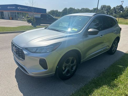 Used 2024 Ford Escape ST-Line w/ Tech Pack #1 AWD/4WD image 5