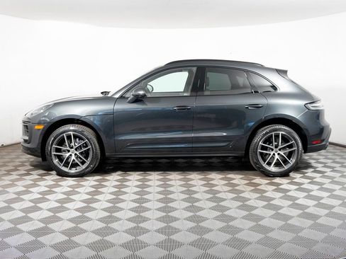 Certified 2026 Porsche Macan AWD/4WD image 2