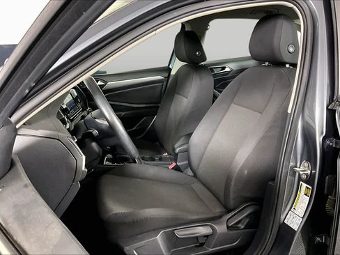 Used 2019 Volkswagen Jetta S w/ Driver Assistance Package FWD image 8
